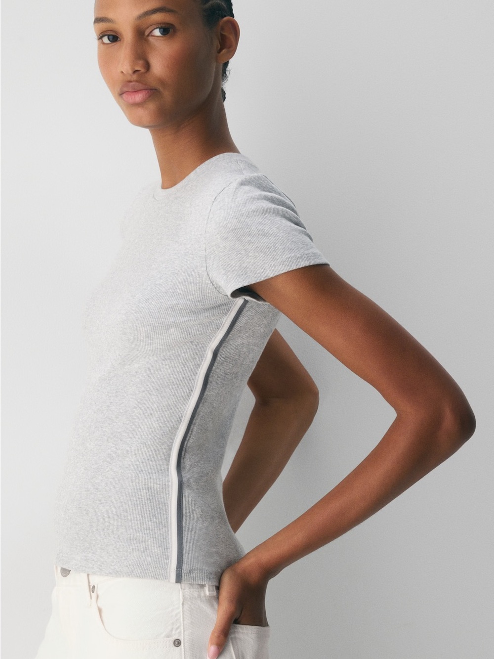 NWT Aritzia HomeStretch™ Rib Tune T-Shirt 94% cotton - Sold out online